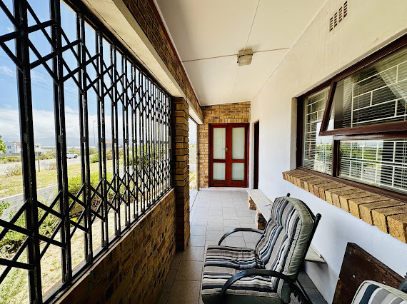 3 Bedroom Property for Sale in Hawston Western Cape